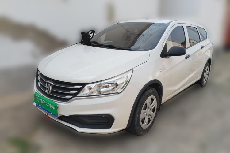 Used Baojun 310W 2017 1.2L Manual Value Edition China V Guazi used car, China used car export, Used car for sale, Used Baojun cars, Cheapest cars for sale