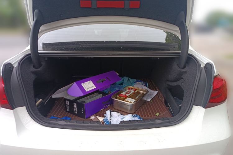 Used BMW 3 Series 2018 320Li M Sport Night Edition Trunk