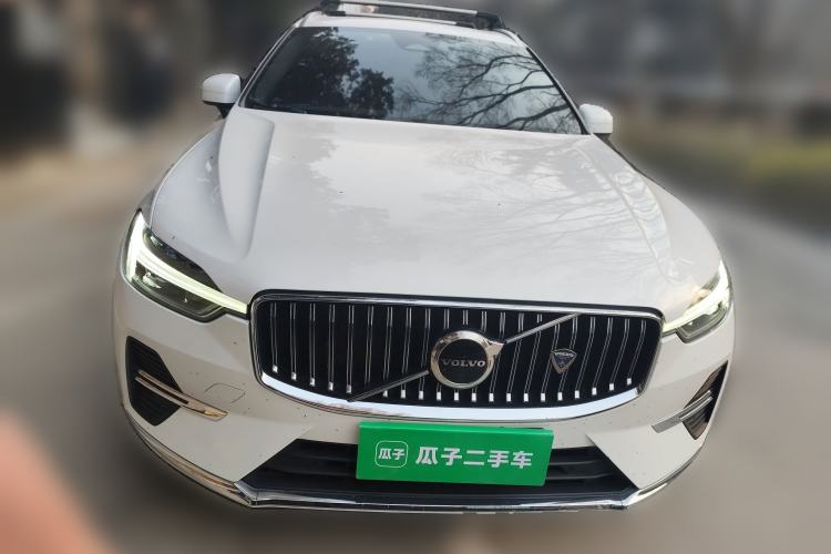 Used Volvo XC60 2022 B5 4x4 Zhiyi Luxury Edition

