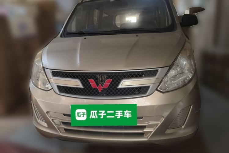 Used Wuling Rongguang V 2015 1.5L Base Version