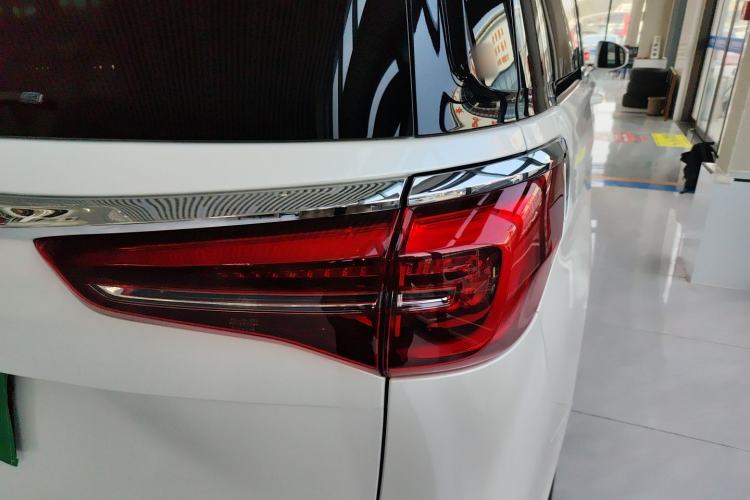 Used Buick GL8 2021 ES Land Cruiser 653T Luxury Edition