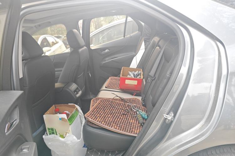 Used Chevrolet Equinox 2019 535T Automatic YuJie Edition China VI
