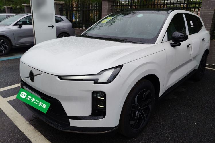 Used Volvo XC70 Plug-in Hybrid 2026 Model Four-Wheel Drive Long-Range Core