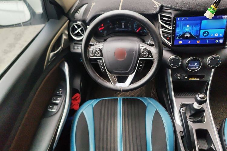 Used BYD Song 2017 Gaishi Upgrade Edition 1.5TI Manual Elite Model