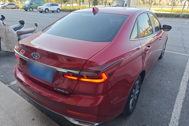 Used Ford Escort 2021 1.5L Automatic Diamond Edition