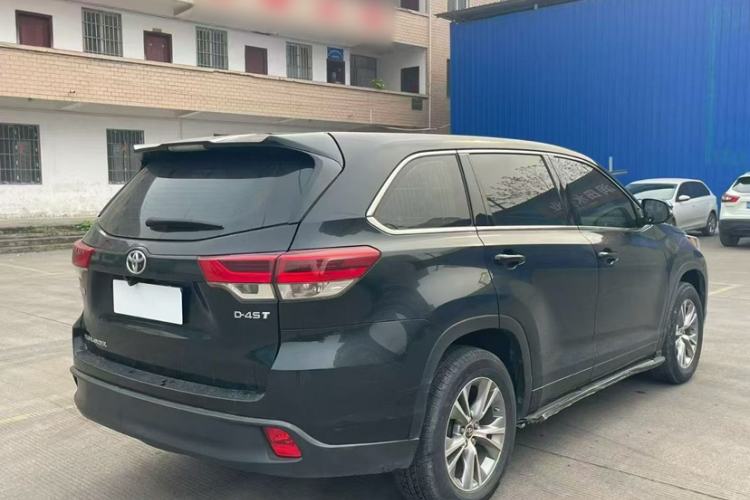 Used Toyota Highlander 2018 2.0T Two-Wheel Drive Elite Version 5 Seats China VI Standard
