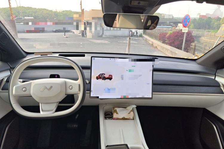 Used ONVO L60 2024 60 kWh Rear-Drive Version