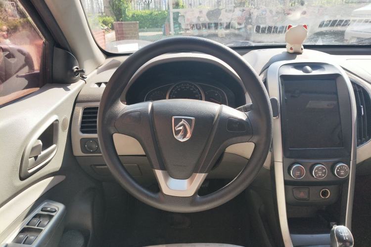 Used Baojun 630 2012 1.5L DVVT Manual Standard Model