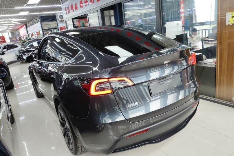 Used Tesla Model Y 2024 Rear-Wheel-Drive Version Rear Left 45 Deg