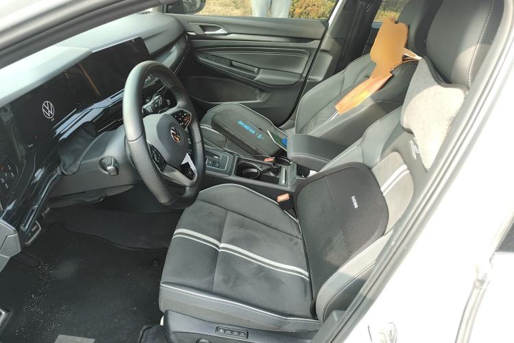 Used Volkswagen Golf 2021 280TSI DSG R-Line Left Front Seat