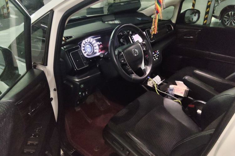 Used Honda Elysion 2016 2.4L Comfort Edition Left Front Seat