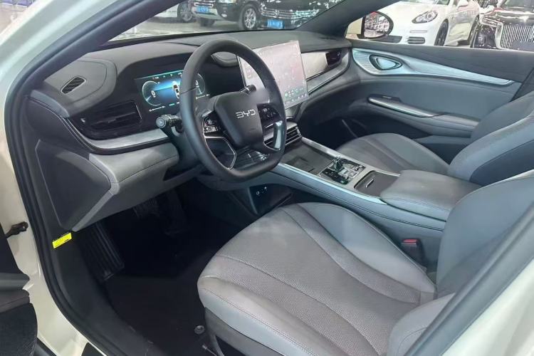 Used BYD Seal 2024 HONOR Edition DM-i 1.5L 121km Luxury Model