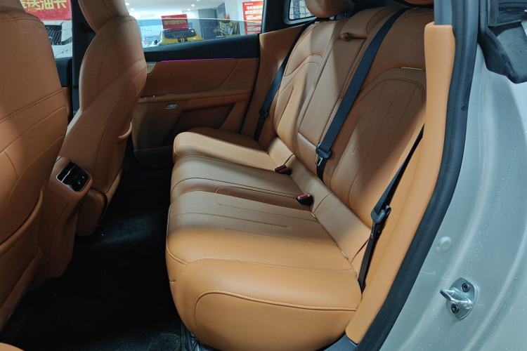 Used Dongfeng eπ eπ007 2025 Model Pure-Electric 565 All-Wheel-Drive Max Leading Edition Left Rear Seat