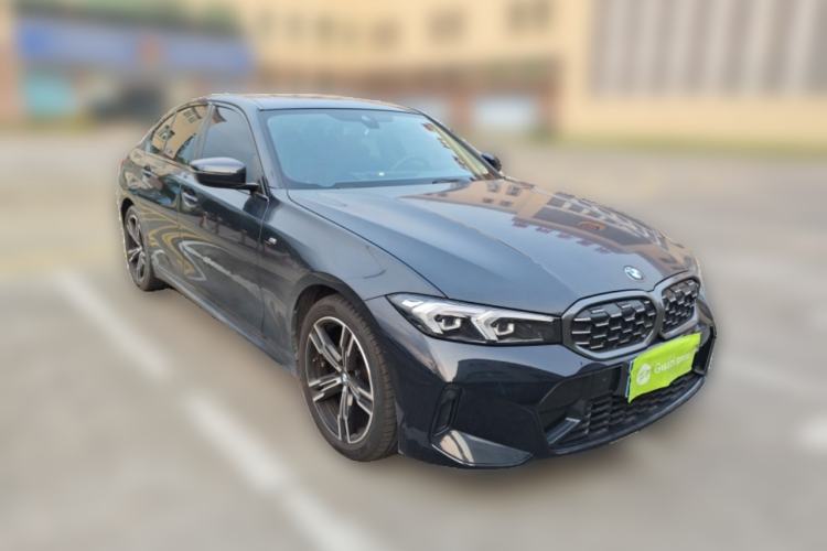 Used BMW 3 Series 2024 325i M Sport Package Front Right 45 Deg