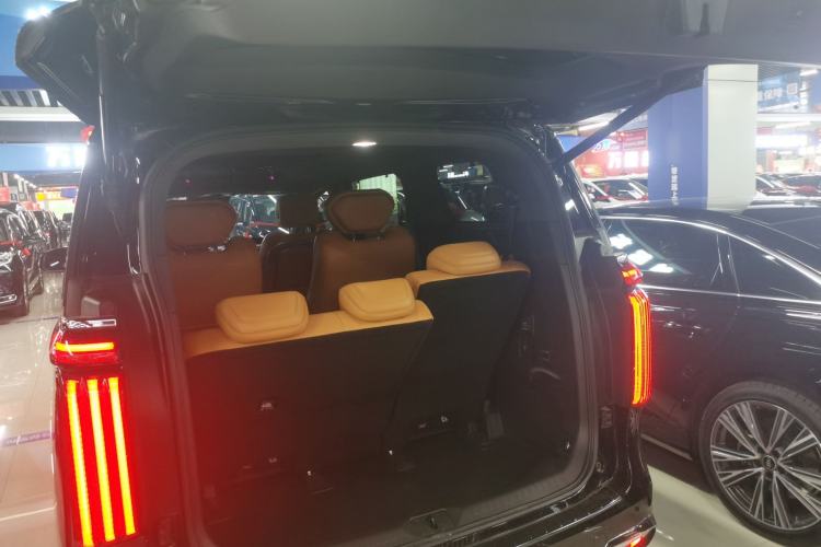 Used Wey Gaoshan 2025 Four-Wheel Drive Alpine 8