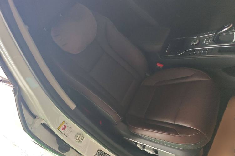 Used Wey VV6 2019 2.0T Two-Wheel-Drive Ultra-Luxury Version China VI Standard