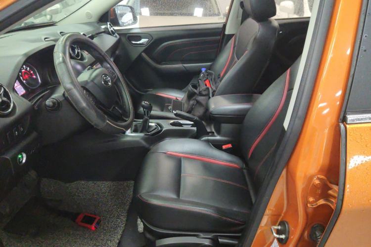 Used Soueast DX3 2016 1.5L Manual Luxury Edition
