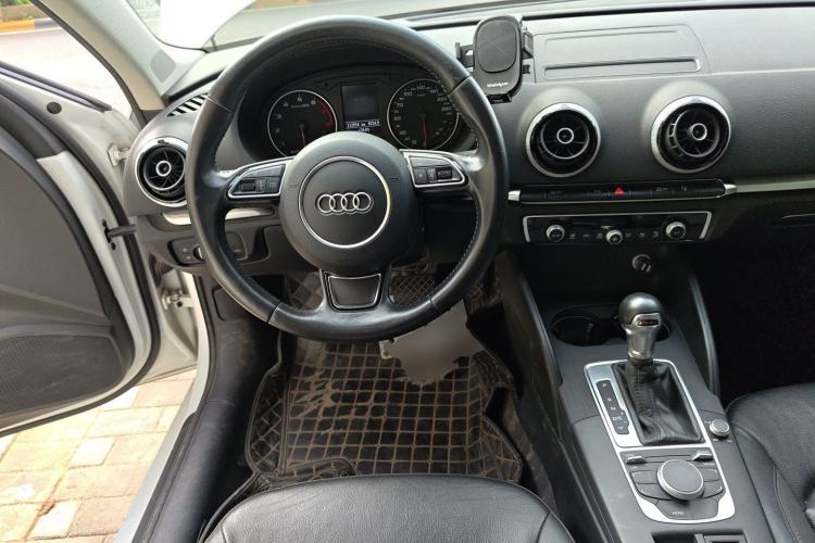 Used Audi A3 2015 Limousine 35 TFSI Millionth Anniversary Comfort Model
