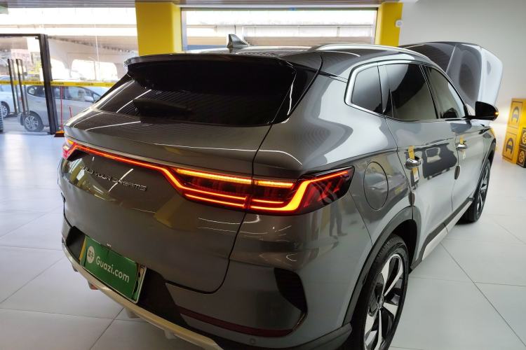 Used BYD Song PLUS New Energy 2021 EV Deluxe Model
