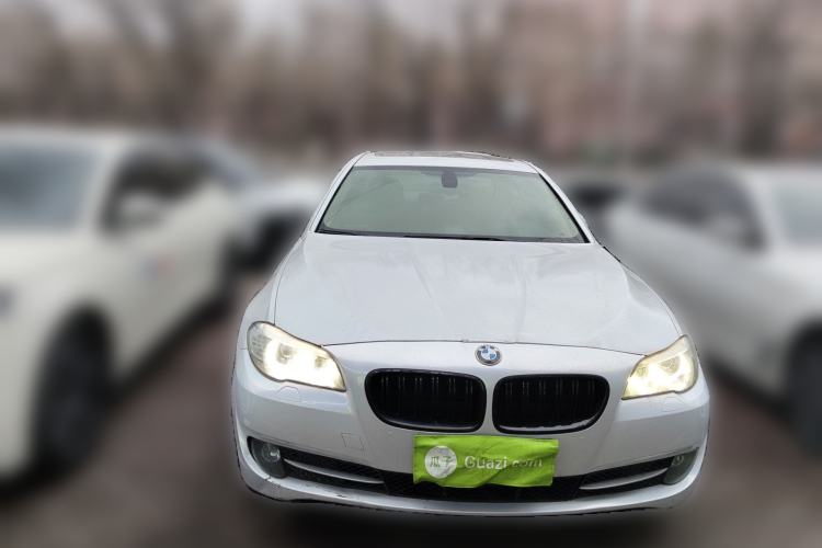 Used BMW 5 Series 2011 523Li Leading Model
