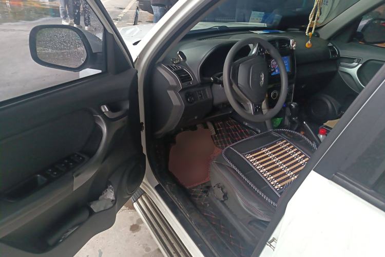 Used Chery Tiggo 3 2015 1.6L Manual Zhishang Sport Edition Driver Seat