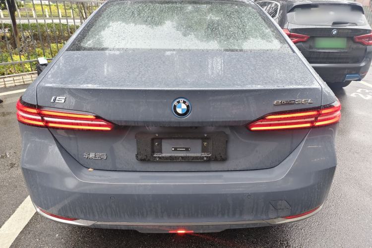 Used BMW i5 2024 eDrive 35L Luxury Package