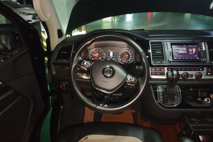 Used Volkswagen Multivan 2018 2.0 TSI 4x4 Prestige Edition 7-Seater
