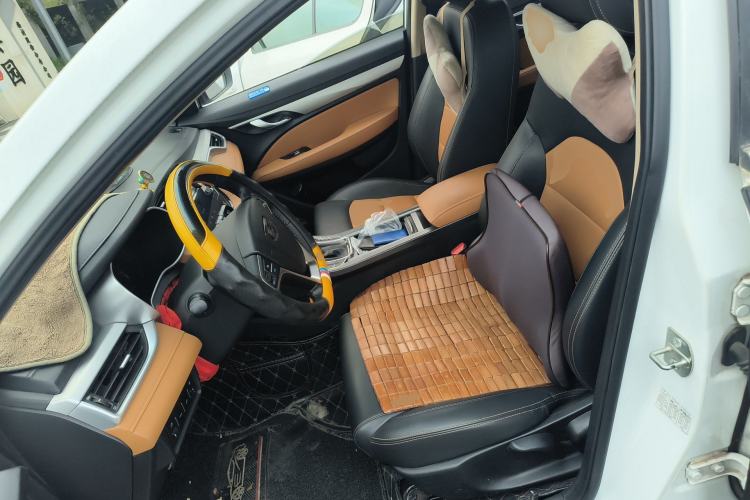 Used Geely Auto Vision S1 2018 1.4T CVT FENGXING Model Left Front Seat