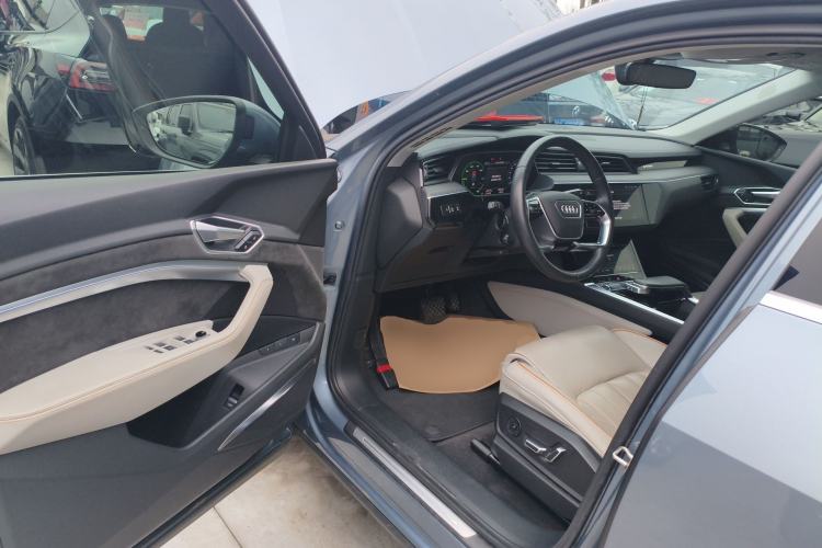 Used Audi e-tron 2021 50 quattro Prestige Edition Driver Seat