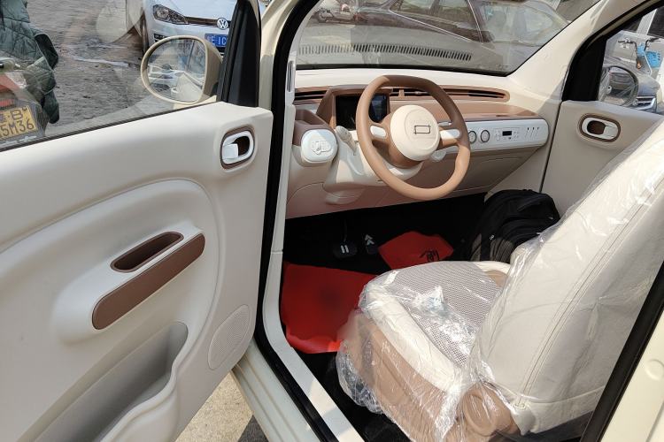 Used Bestune Pony 2026 222km Colorful Horse Driver Seat