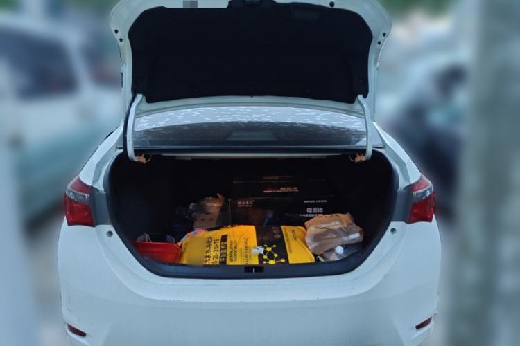 Used Toyota Corolla 2017 Revised Version 1.2T S-CVT GL-i Leather Edition Trunk