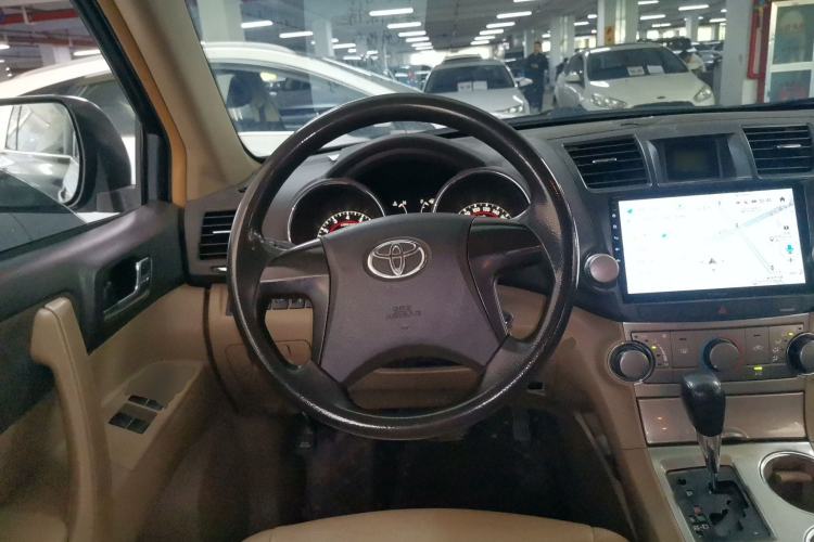 Used Toyota Highlander 2012 2.7L 2WD 5-Seater Elite Edition
