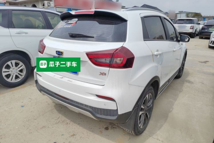 Used Geely Auto Vision X3 2019 Upgraded Model 1.5L CVT Elite Version Rear Right 45 Deg