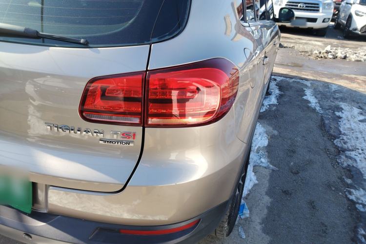 Used Volkswagen Tiguan L 2015 1.8TSI Automatic All-Wheel-Drive Luxury Model