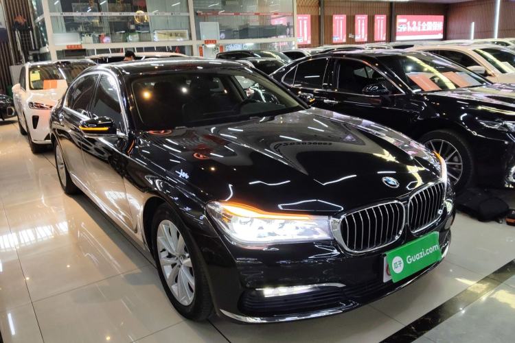 Used BMW 7 Series 2016 730Li Leading Model

