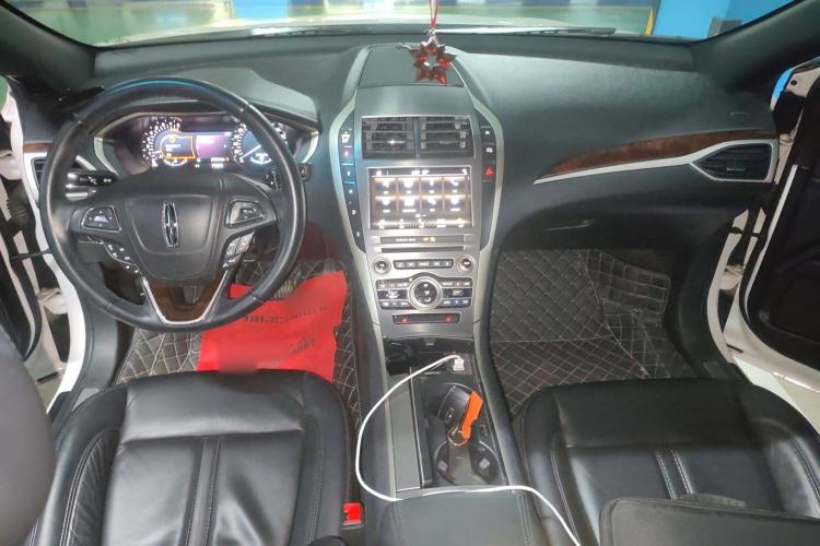 Used Lincoln MKZ 2018 2.0T Premium Edition
