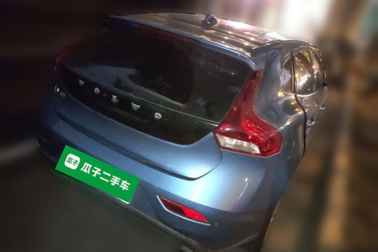 Used Volvo V40 2015 1.6T Zhiyi Edition Rear Right 45 Deg