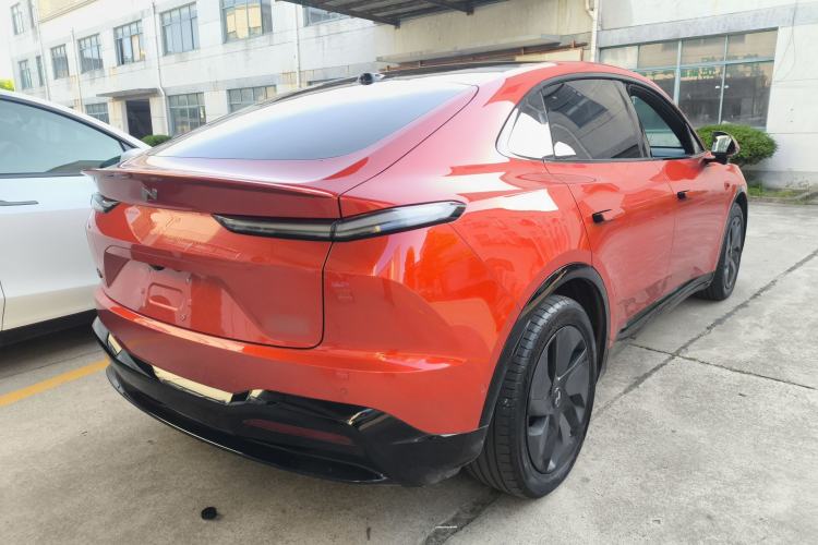 Used ONVO L60 2024 60 kWh Rear-Drive Version