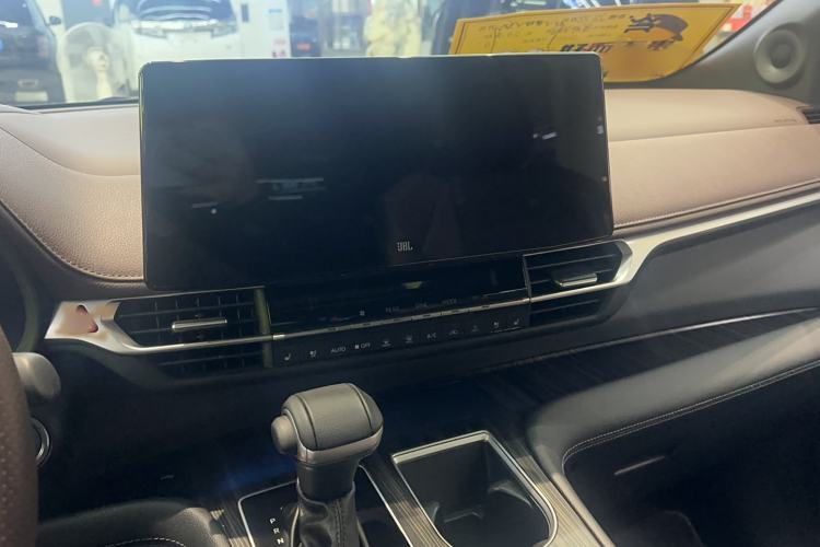 Used Toyota Sienna 2021 2.5L Hybrid Platinum Edition