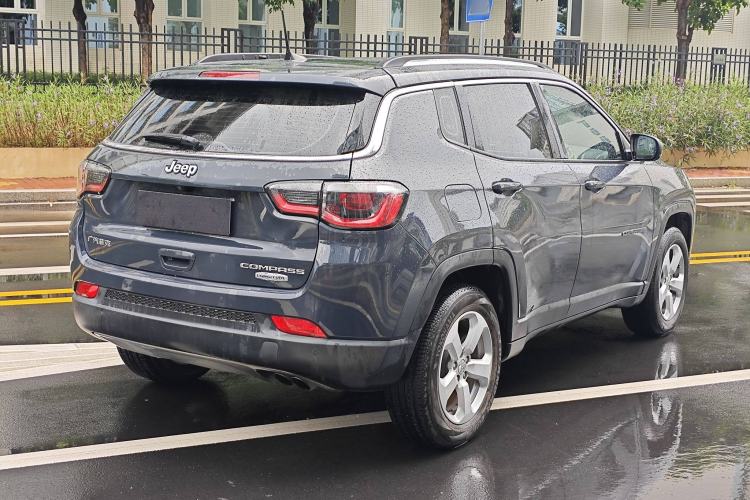 Used Jeep Compass 2017 200T Automatic Family Edition