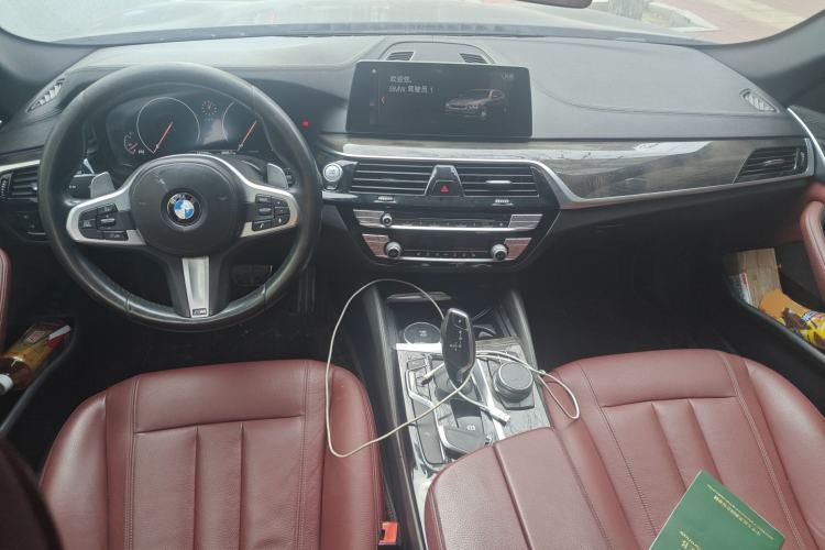 Used BMW 5 Series 2018 Restyled 530Li Leading Edition M Sport Package
