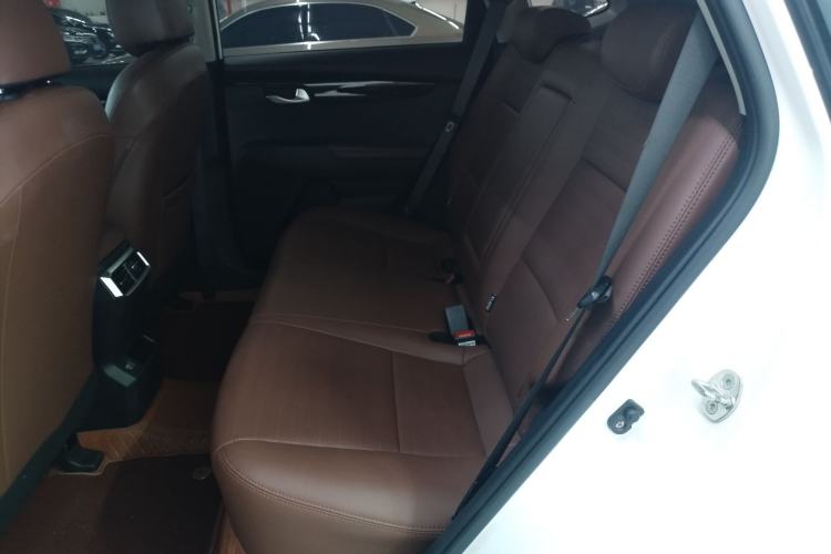 Used Kia Sportage R 2021 Ace 2.0L Splendid Edition Interior 3