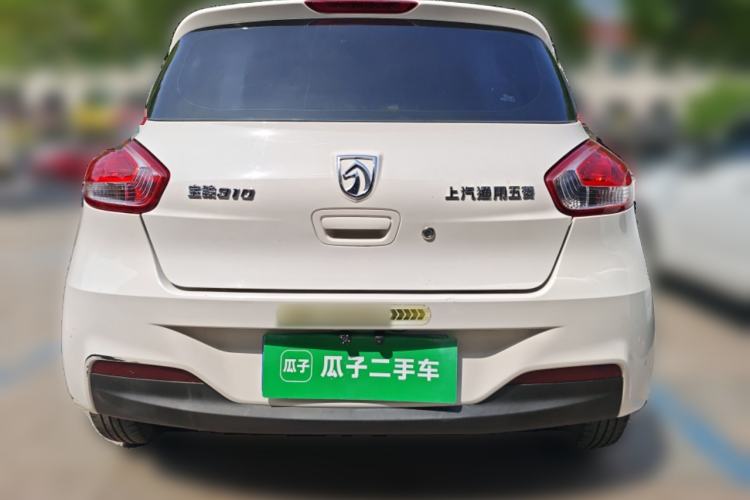 Used Baojun 310 2016 1.2L manual Comfort trim level Rear