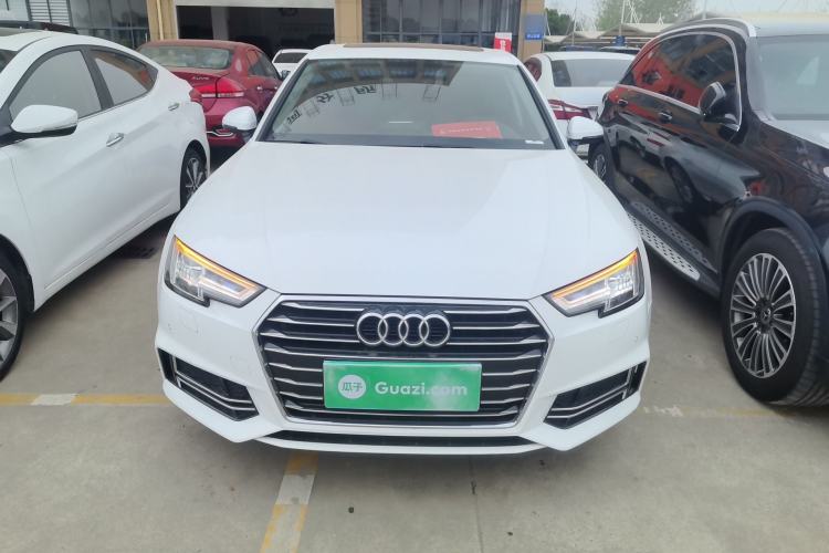 Used Audi A4L 2019 40 TFSI Ambition China VI
