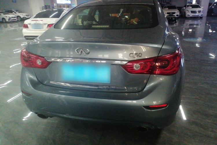 Used Infiniti Q50 2014 3.7L Luxury Edition Exterior 3