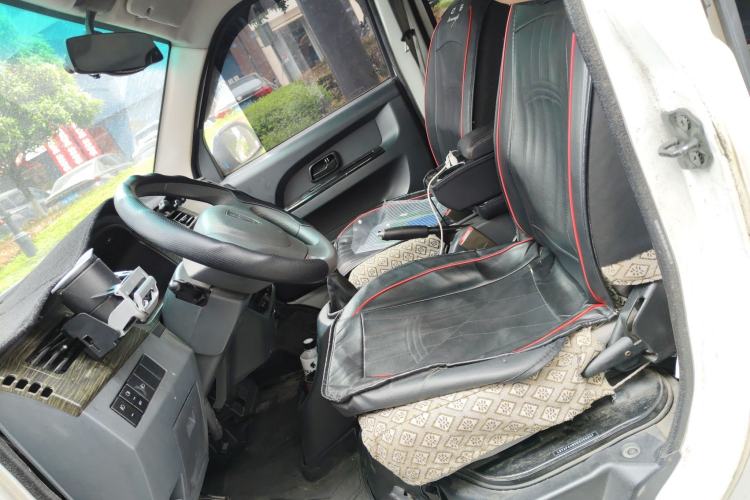 Used Jinbei Hiace X30 2013 1.3L Comfort Model Left Front Seat