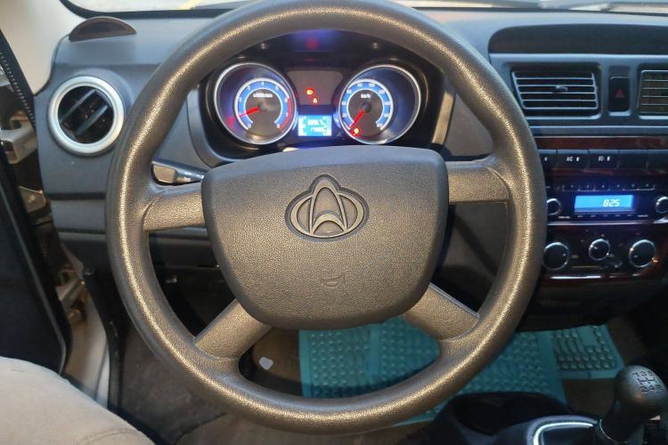 Used Chana Ruixing M60 2020 1.5L Standard Version China VI 6-Seater DAM15KR
