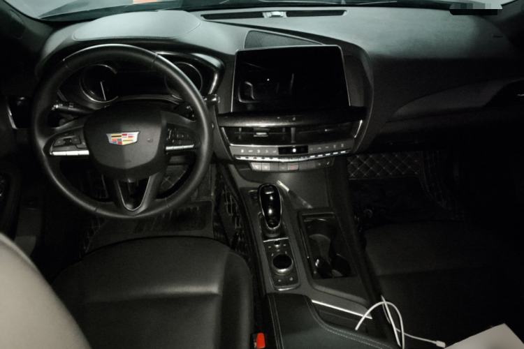 Used Cadillac CT5 2022 28T Luxury Edition Center Console