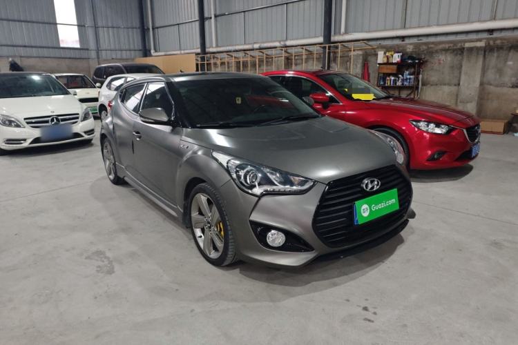 Used Hyundai Veloster 2012 1.6T Automatic Luxury Edition Front Right 45 Deg