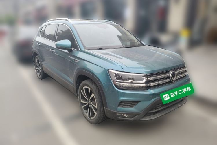 Used Volkswagen Tharu 2022 280TSI Two-Wheel-Drive Luxury Edition Front Right 45 Deg